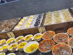 -新艺自助美食城(中山路店)