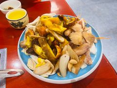 -菌之家·专业纯野生菌火锅·特色炒菌