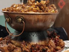 鸡腿锅-超越炭火牛蛙火锅鸡(河东店)