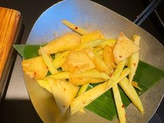 -Ameigo梅果·云贵川bistro(长宁来福士店)