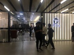 -AYO SALON
