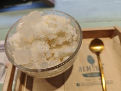 -杏甜品(尖沙咀加拿分道店)