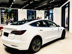 -TESLA 特斯拉(上海太古汇体验店)