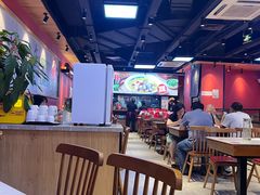 -渝是乎酸菜鱼·川渝小炒(新世界百货望京店)