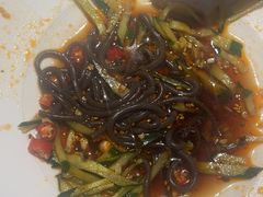 -小鱼小牛·鱼牛干锅·脆鱼火锅(世欧广场店)