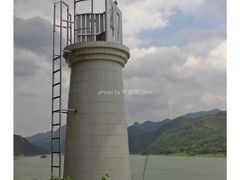-羚羊峡古栈道森林公园