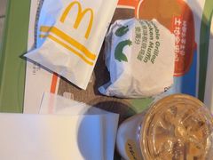 -麦当劳(虹梅路地铁站店)