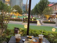 -Ameigo梅果·云贵川bistro(长宁来福士店)