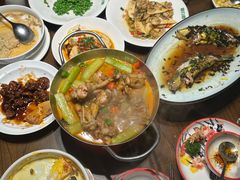 -新白鹿餐厅(滨江银泰店)