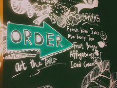 -织荆鸟咖啡(首开福茂店)