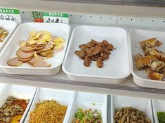 -哈尔滨小酒馆·鲜肉现穿自助烧烤(康新花园店)