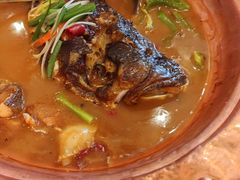 -深巷家味馆.湖北头牌红烧鱼头拌饭(黄陂店)