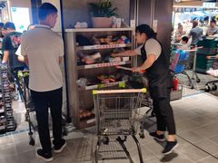 -胖东来生活广场(健康路店)