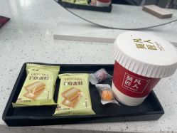 -MOVAN  HAIR莫凡匠人发型屋