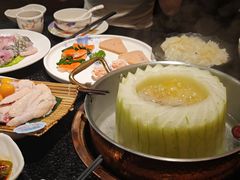 -得意咚瓜·顺德鱼生·冬瓜火锅(深圳首店)