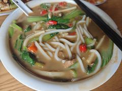 -牛八宝桂林米粉(八里庄店)