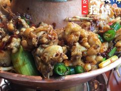 -炉小二铜锅牛蛙•川湘菜(三里屯店)