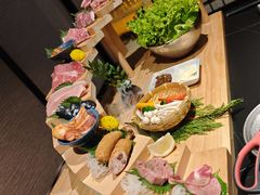 -山川小町·极番烧肉(新地假日广场店)