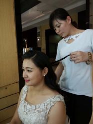 点击看大图 -完美新娘婚纱摄影