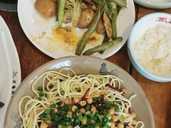 -老鼎万春卤菜(五代传承创始老店)