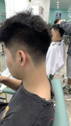 -魅·Hair设计烫染接发店