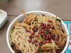 -灵芝妹子海鲜米线(瓦房店新玛特店)