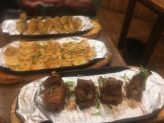 东镇烤龙骨-老东镇啤酒屋海鲜加工·蒸汽海鲜·海鲜烧烤(台东店)