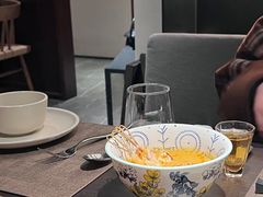 -九月里.自由花园餐厅