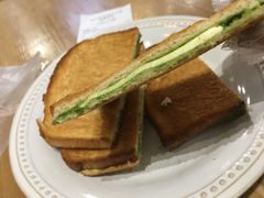 咖椰吐司-HELLO 27 意面·沙拉·帕尼尼