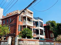 -溪岸路花鸟市场