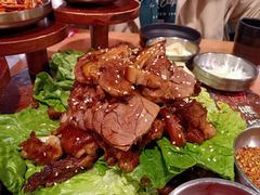 -肥肥虾庄·金牌油焖大虾(杨园滨江时代walk店)