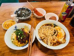 -兵哥豌豆面(雅颂居店)