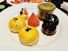 -怡咖啡海鲜自助餐厅(浦东香格里拉店)