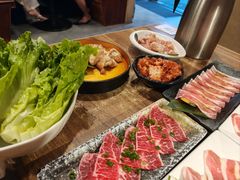 -山居屋炭火烧肉(厚街万达店)