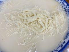 -雪琴面馆富安特色鱼汤面(城中花园店)