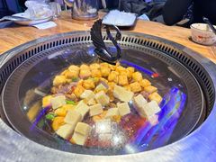-山河屯铁锅炖·非遗东北菜(南山店)