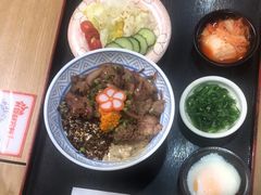 -金迈圆烤肉餐厅(维多利店)