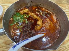 -魔都三兄弟酸辣粉·蘸卤炸串(虹桥万科店)