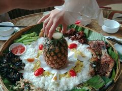 -傣家寨花园主题餐厅