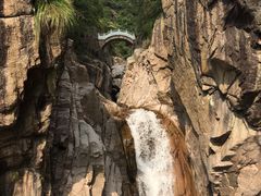 -鄣山大峡谷