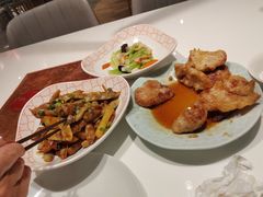 -红樱桃·欢乐餐厅(太原里店)