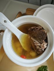 -童谣里医疗级月子中心(独栋湖景店)