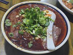 -小杨翘脚牛肉