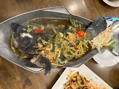 -两兄弟Song Pee Nong(2号店)