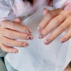 -H12 STAR日式美甲美睫专门店