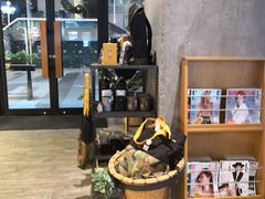 -星巴克(珠海摩尔百货店)