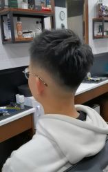-MARTIN'S BARBER SHOP男士理发馆