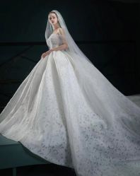 -Lady  Jane高端婚纱礼服馆