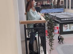 -王府井奥莱临潼小镇(临潼店)