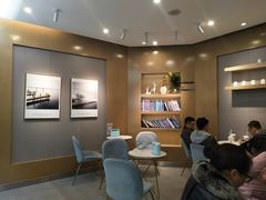 大堂-古茗(金山大润发店)